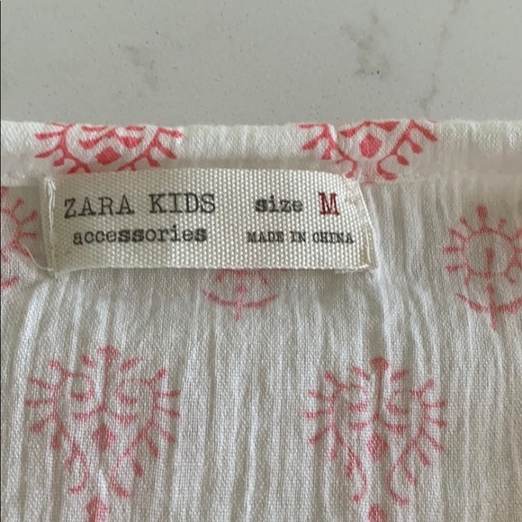 Zara Kids Beach Coverup with Neon Orange Tassle - Picture 2 of 3